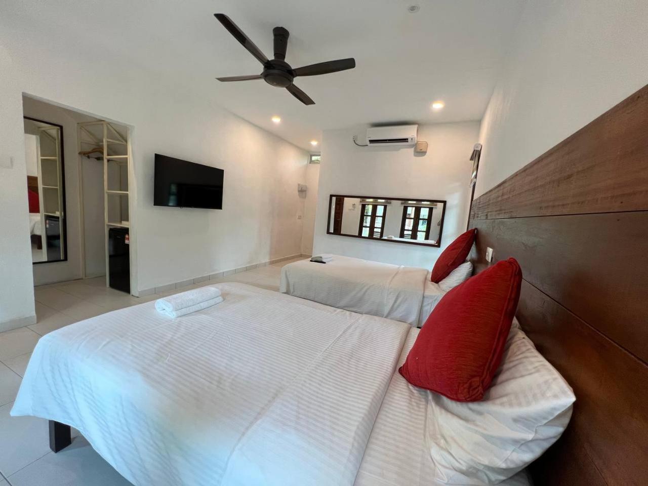 Airis Sanctuary Resort Pantai Cenang  Esterno foto