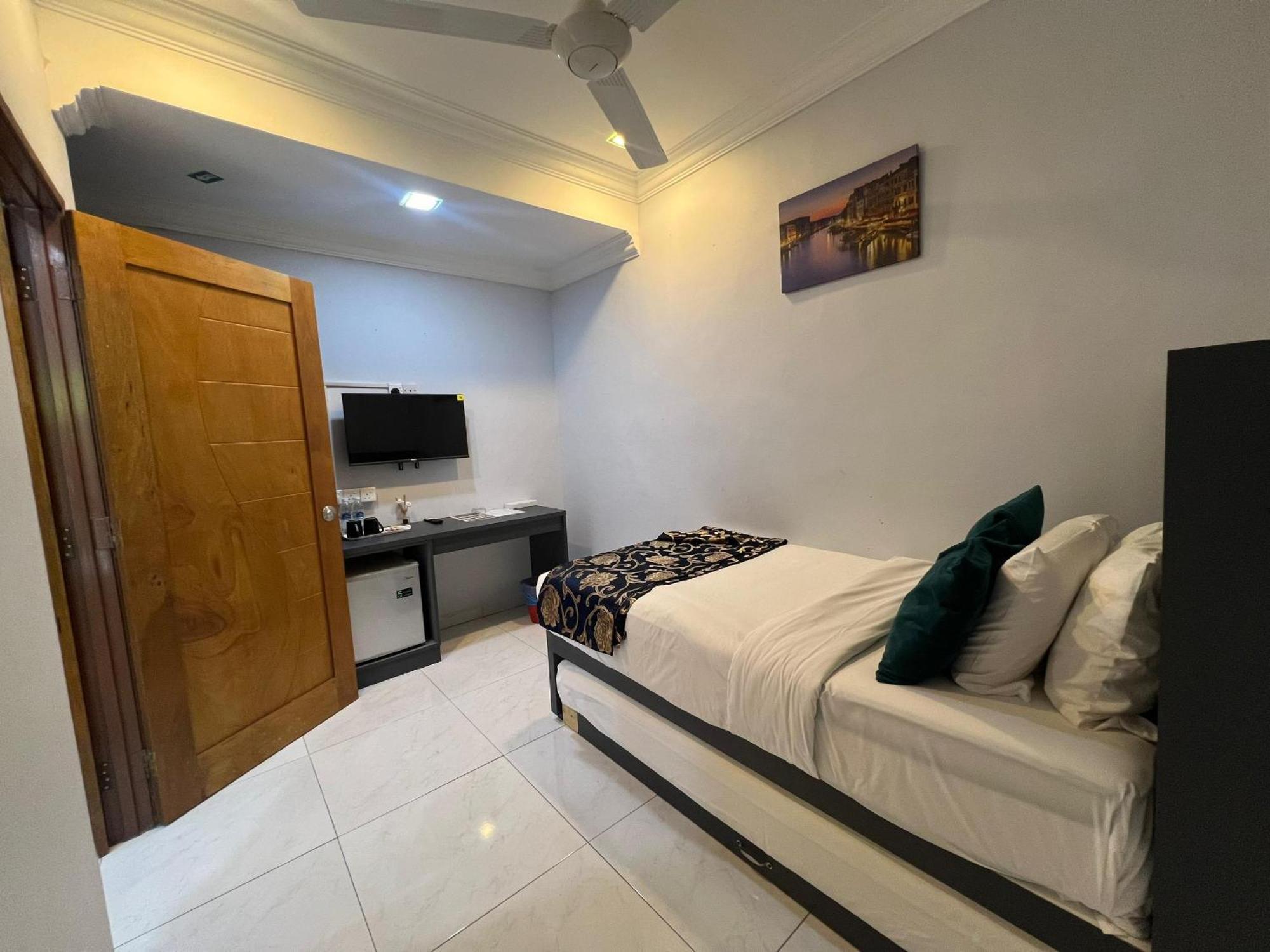 Airis Sanctuary Resort Pantai Cenang  Esterno foto