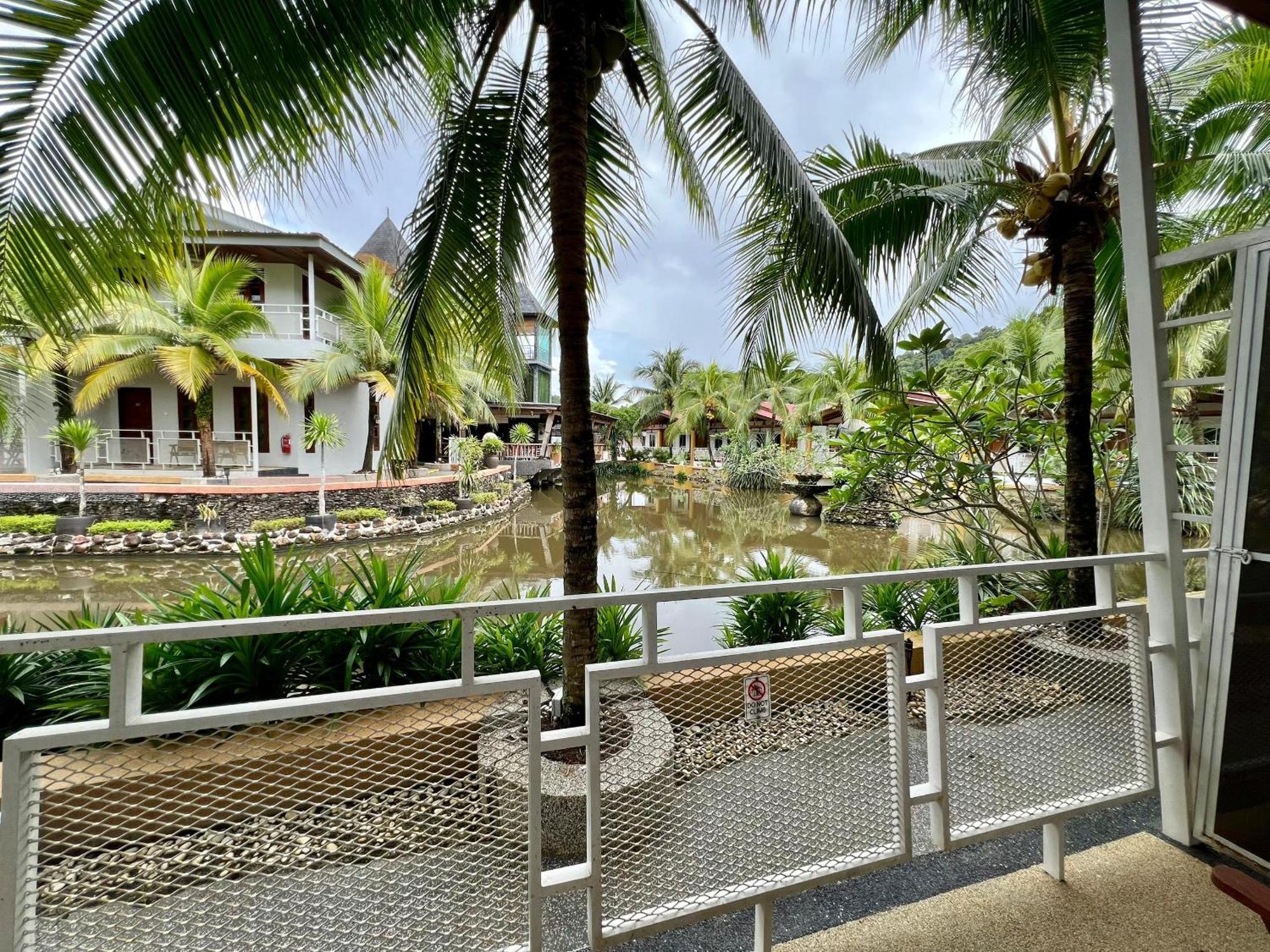 Airis Sanctuary Resort Pantai Cenang  Esterno foto